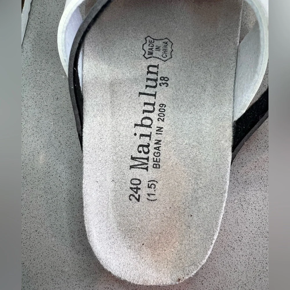 Maibulun Puppy Face Sandals Size 38 / 7
